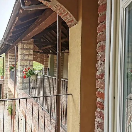 ファームステイ Airale Cereseto