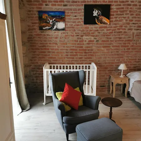 Airale Farm stay *